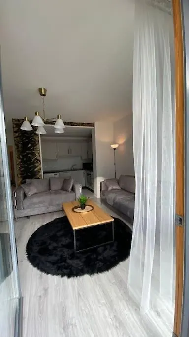 Stunning Modern 2Bed Apt Near Dublin City& Airport 0*,  Irlandia